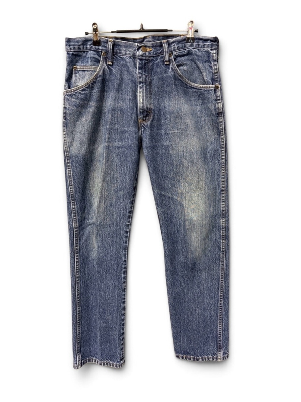 Vintage Y2K Wrangler Straight Leg Jeans in Medium Blue Wash
